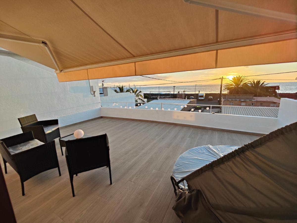 Casa Uwe, El Remo Apartment Puerto De Naos Luaran gambar